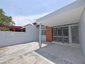 Rumah di First Garden, Taman Pertama, Ipoh, foto 1