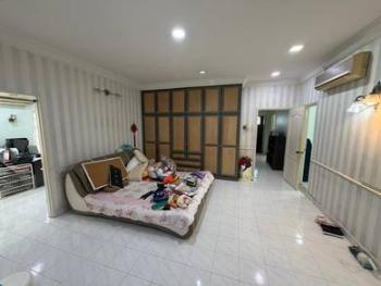 Bungalow at Taman Anggerik Villa, Kajang, photo 9