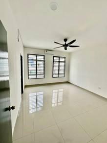 Rumah di PERJIRANAN 14, Tebrau, foto 2