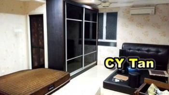 Apartment at Mutiara Heights, Jelutong, photo 5