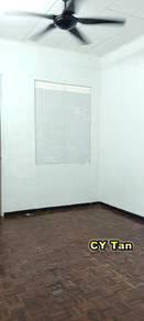 Apartmen di Taman Usahaniaga, Bukit Mertajam, foto 3
