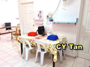 Apartment at Desa Permai Indah, Sungai Dua, photo 4