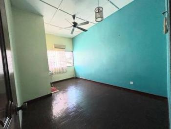 Bungalow at Jalan Bahagia 17, Temerloh, photo 9
