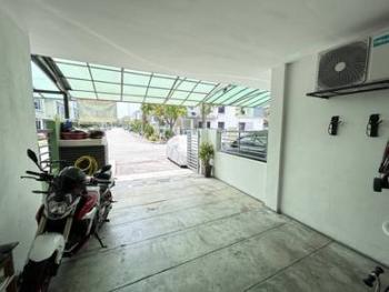 Park Villa Bandar Bukit Puchong 2, Puchong的联排别墅，照片3