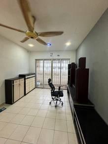 Apartment at Jalan Kasturi, Taman Bukit Serdang, Seri Kembangan, photo 3