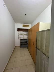 Apartment at Jalan Kasturi, Taman Bukit Serdang, Seri Kembangan, photo 6