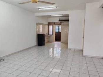 Ruang tamu & makan – Rumah di Bandar Botanic Cassia, Klang, foto 1