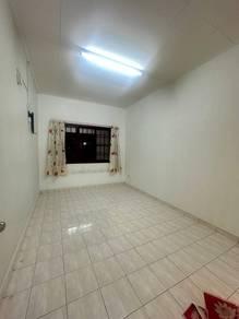 House at Permas Jaya, Permas Jaya, photo 4