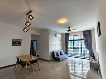 客厅/饭厅 – Molek Regency, Johor Bahru的共管公寓，照片2
