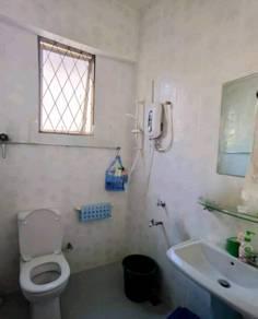 Bungalow at Likas, Kota Kinabalu, photo 6