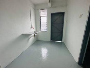 Flat at tingkat Seri Genting, Balik Pulau, photo 3