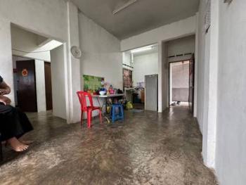Pulai Utama, Skudai的平层住宅，照片6