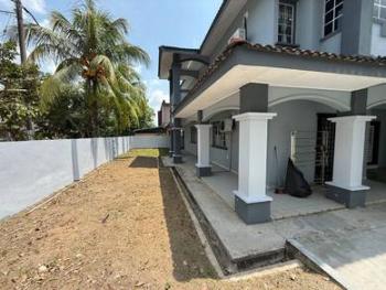 House at Jalan Kasawari, Kulai, photo 1