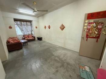 Pangsapuri di Jalan Indah 23/1, Iskandar Puteri, foto 3