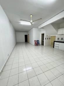 Jalan Amansiara 1/5, Selayang的联排别墅，照片1