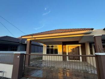Exterior – House at Taman Puteri, Padang Serai, photo 1