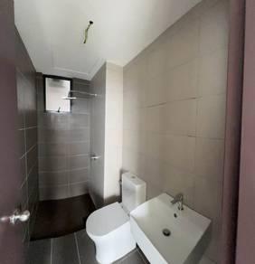 Condominium at persiaran puncak jalil, Seri Kembangan, photo 7