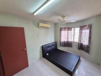 Apartmen di Pangsapuri Damai, Subang Bestari, foto 6