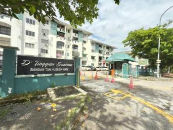 Apartmen di D Tinggian Suasana, Cheras, foto 1