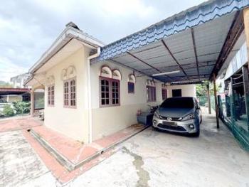 Kampung Dato' Mufti Shuib, Ampang的平房，照片4