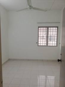 Rumah Bandar di Taman Ikhlas, Bandar Sungai Long, foto 7