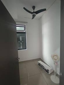 Bedroom – Condominium at The Henge, Kepong, photo 5