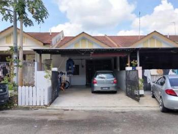 Rumah di Jalan Merbau, Kulai, foto 1