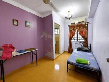 House at Jalan Az-zaharah, Puncak Alam, photo 8