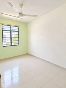 Rumah di Setia Indah 10, Setia Alam, foto 2
