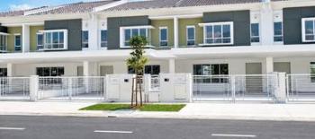 Rumah di Setia Indah 10, Setia Alam, foto 1