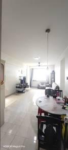 Apartment at Indah Court Apartment, Johor Bahru, photo 2