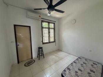 House at Nusa Idaman, Iskandar Puteri, photo 5
