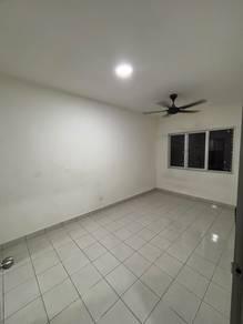 Apartment at Residensi Suria Pantai, Lembah Pantai, photo 7