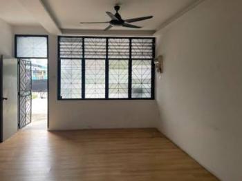 Living & dining – House at Jln Keembong, Johor Bahru, photo 3