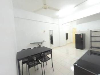 Living & dining – Room at Vista Mutiara, Kepong, photo 5