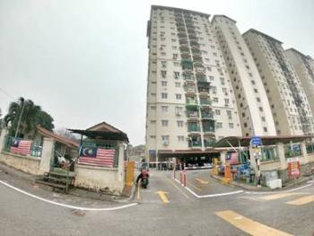 Exterior – Room at Saujana Apartment, Gombak, photo 7