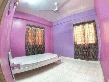 Bedroom – Room at Pangsapuri Saujana, Gombak, photo 2