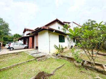 Bungalow at Jalan Tembaga, Shah Alam, photo 3