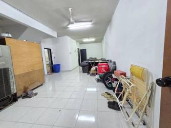 Townhouse at Amansiara, Selayang, photo 3