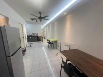 Living & dining – Room at Apartment Lestari, Damansara Damai, photo 3