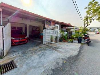 Rumah di Taman Serdang Jaya, Seri Kembangan, foto 1