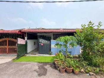 Rumah di Jalan Suria, Banting, foto 1
