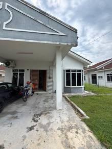 Bungalow at Taman Trong Perdana, Trong, photo 2