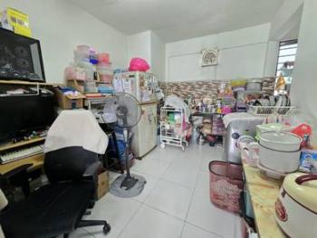 Flat at Tun Ungku Tun Aminah Block 11, Skudai, photo 8