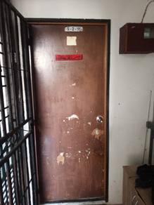 Flat at Tingkat Seri Genting, Taman Sri Indah, Balik Pulau, photo 2