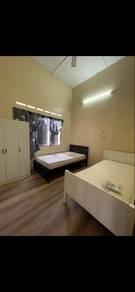Bilik tidur – Bilik di TAMAN DESA KUNDANG, Kundang, foto 3