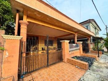 Bungalow at Taman Batu Muda, Batu, photo 1