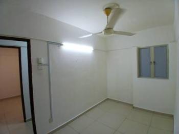 Flat at Blok 84, Seksyen 24, Shah Alam, photo 5