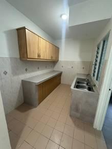 Kitchen – Condominium at Puncak Damansara, Petaling Jaya, photo 2