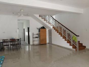 Taman Puncak Saujana, Kajang的房屋，照片3